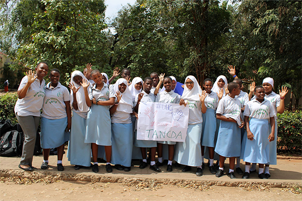 La sociedad civil de Tanzania celebra la promulgación del proyecto de ley para un seguro médico universal