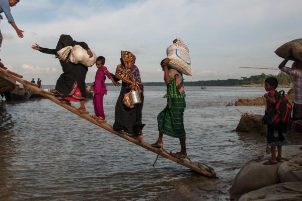 COP21: Historic climate change agreement reached in Paris